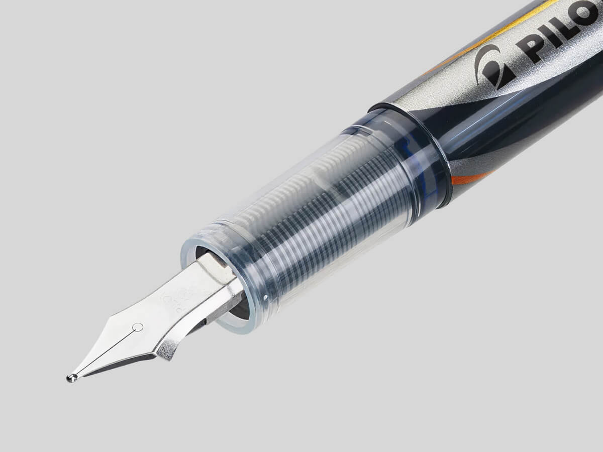 hrot plniaceho pera Pilot V Pen detail